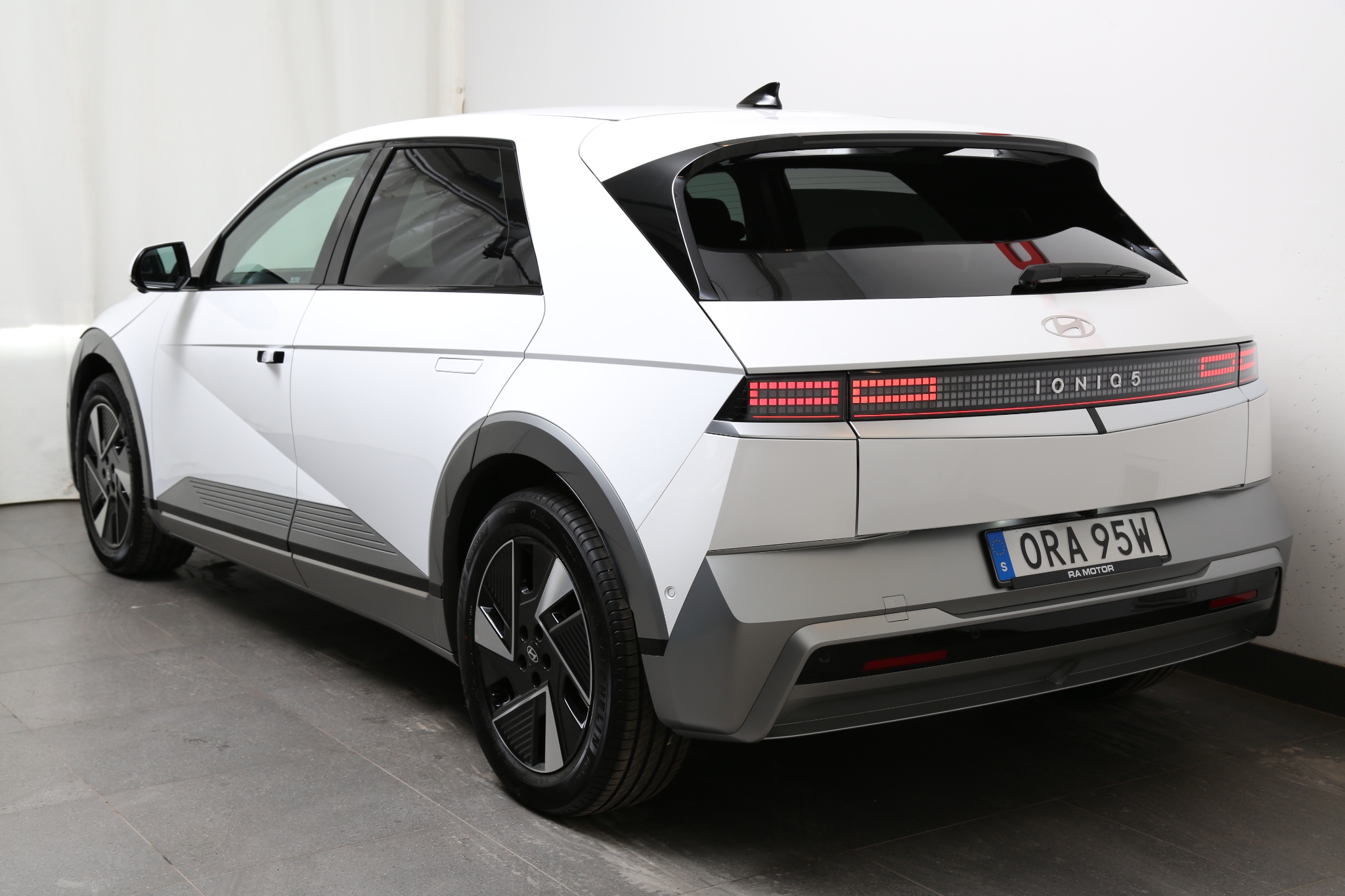 Hyundai Ioniq 5 84 kWh AWD 2027, kuva 4/59
