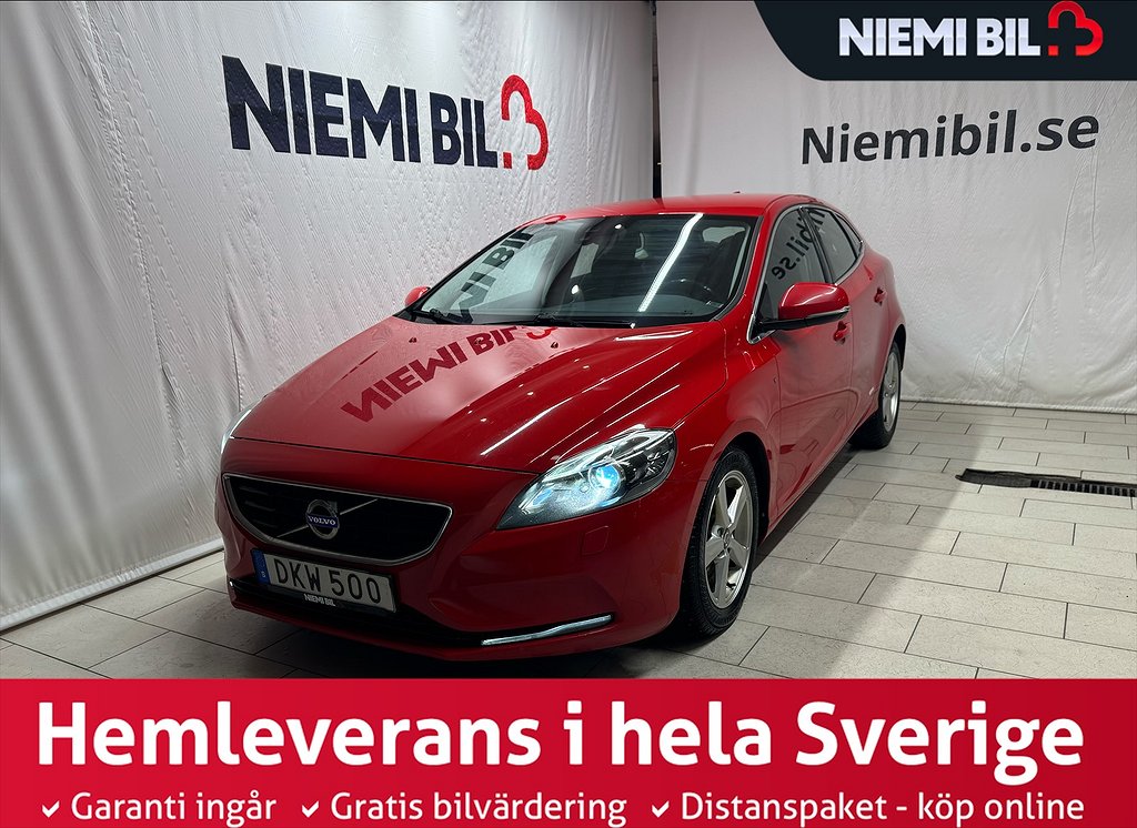 Volvo V40 D2 115hk Aut Momentum Motorvärmare P-sens S&V-däck