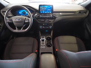 SUV Ford Kuga 17 av 24