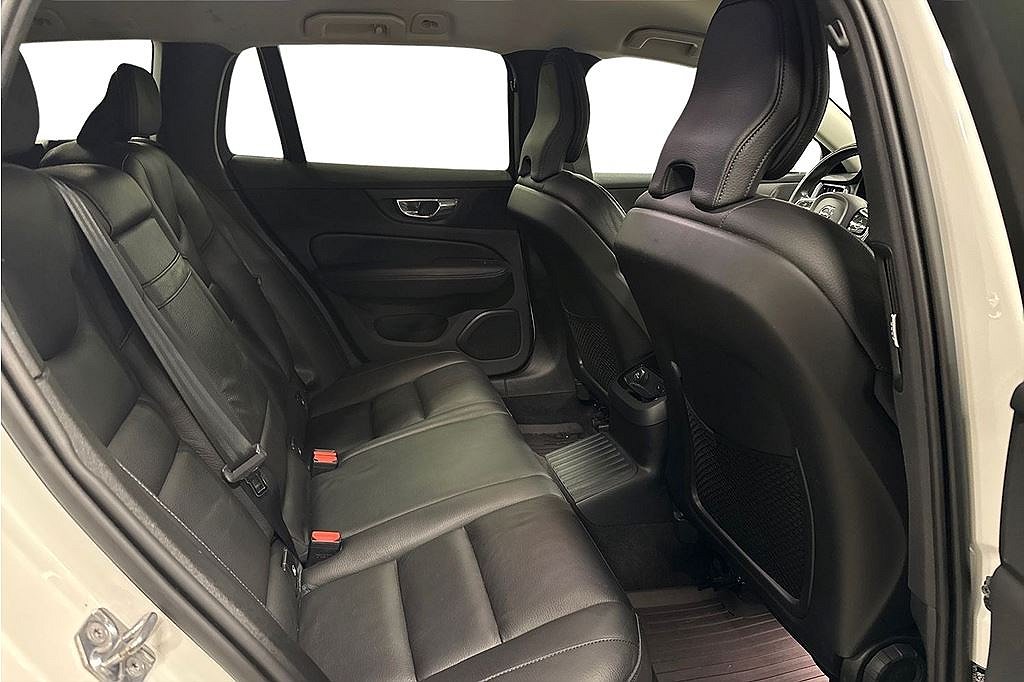 Volvo V60 T6 TwEn AWD PHEV, Läder, Teknikpkt PRO, Harman K, 340hk