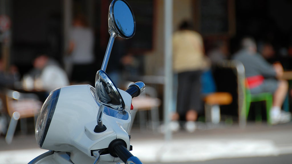 Antalet anmälningar om skador på mopeder som rapporterats till If, har ökat med nästan 91 procent mellan 2018 och 2020. Foto: If. 