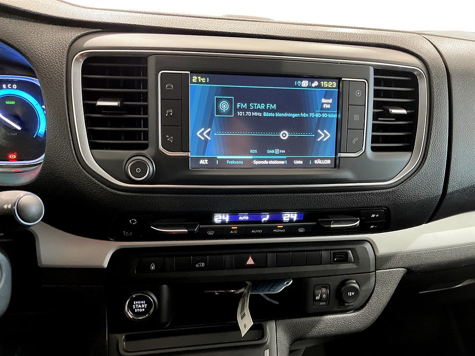 Bild på Peugeot e-Expert PRO+ 75 kWh 136hk Aut L3 B-KAMERA NAVI