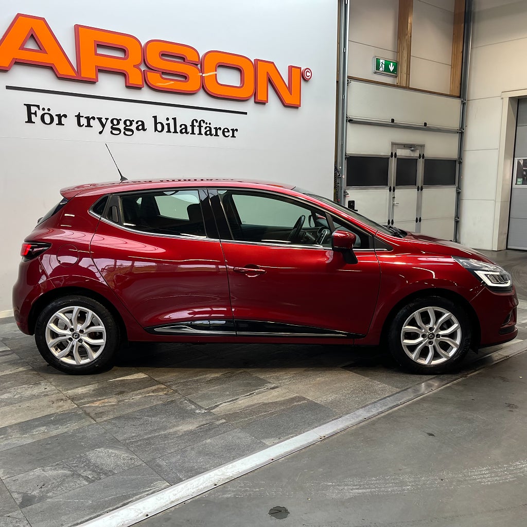 Renault Clio 0.9 TCe Intens Navigation Bass Reflex 90hk