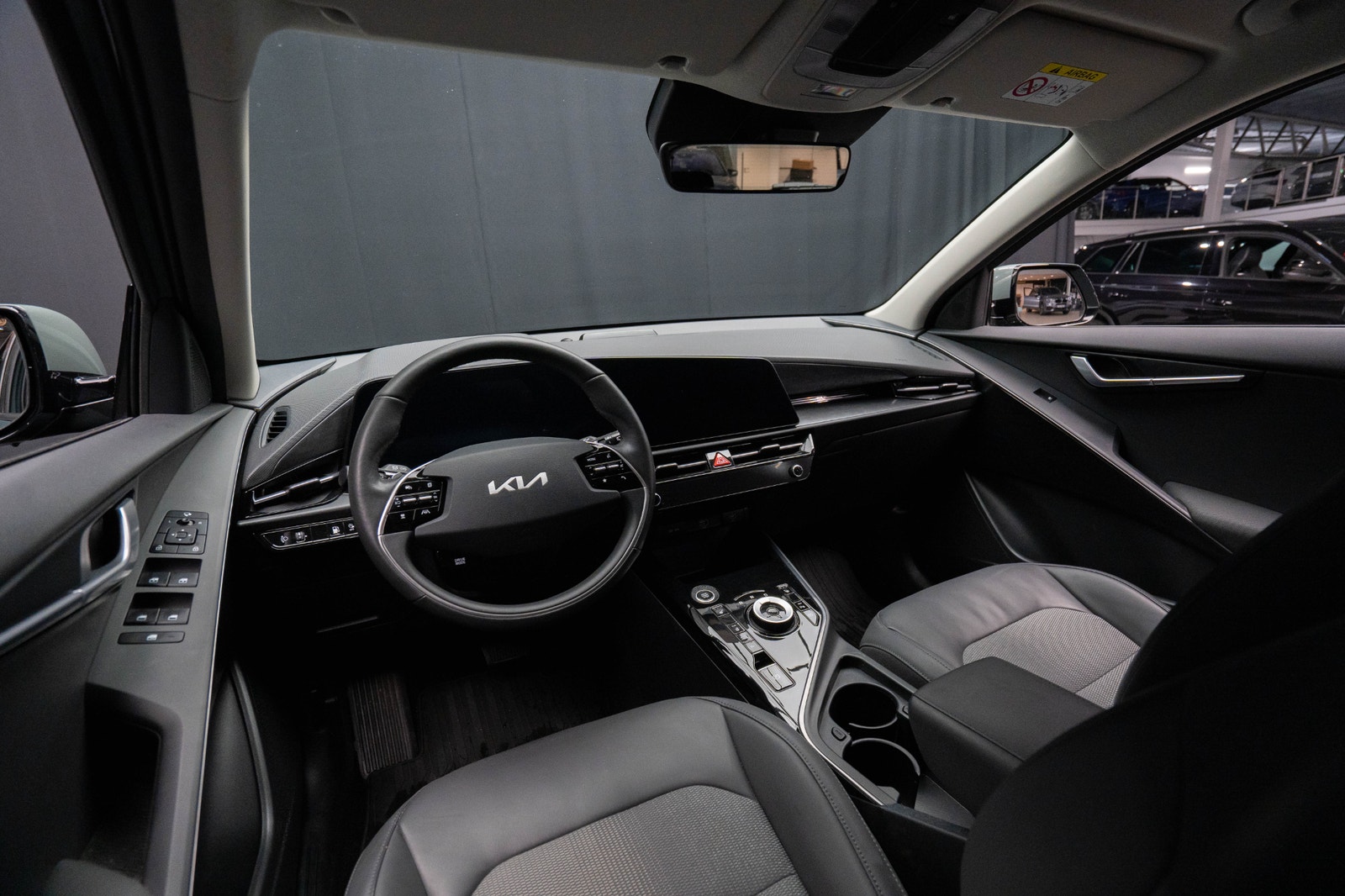 Kia Niro Plug-In-Action DRAG KAMERA 96.1%SoH 1-ÄGARE RATTVÄRME 2023 - miniatyr 12