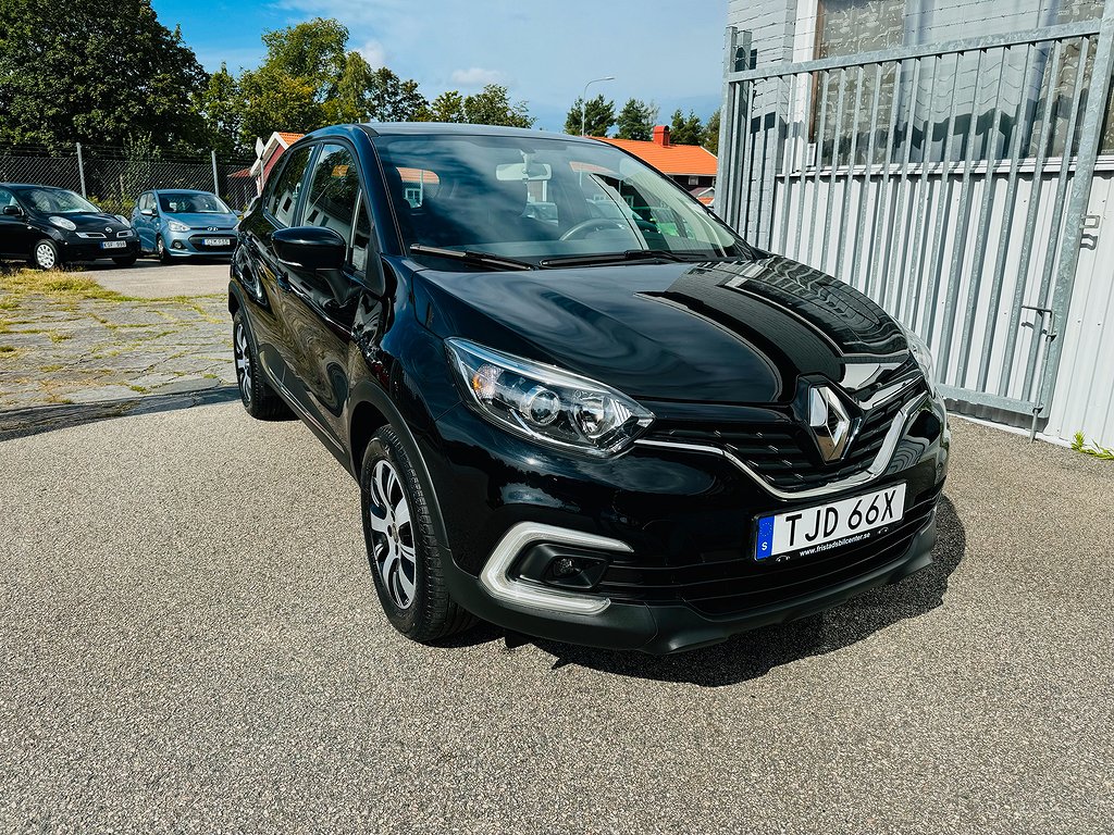 Renault Captur 0.9 TCE 90HK / NAVI / 4300Mil