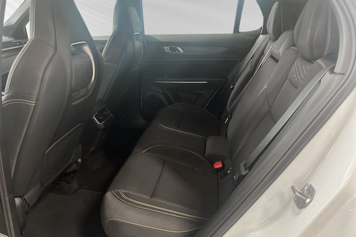 Lynk & Co 01 Core PHEV 2025, bild 7/37