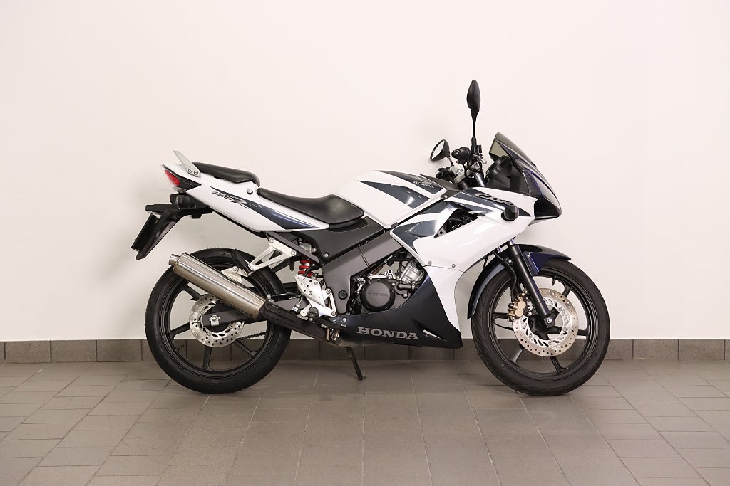 Honda CBR 125R 