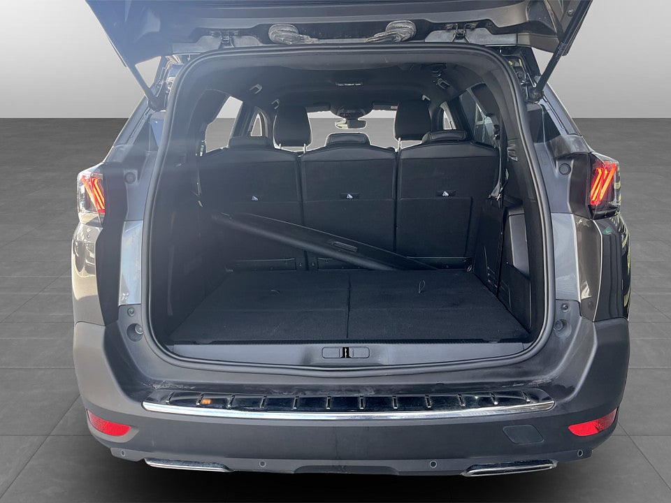 Bild på Peugeot 5008 GT 1.2 PT 130hk Aut 7-SITS B-KAMERA 