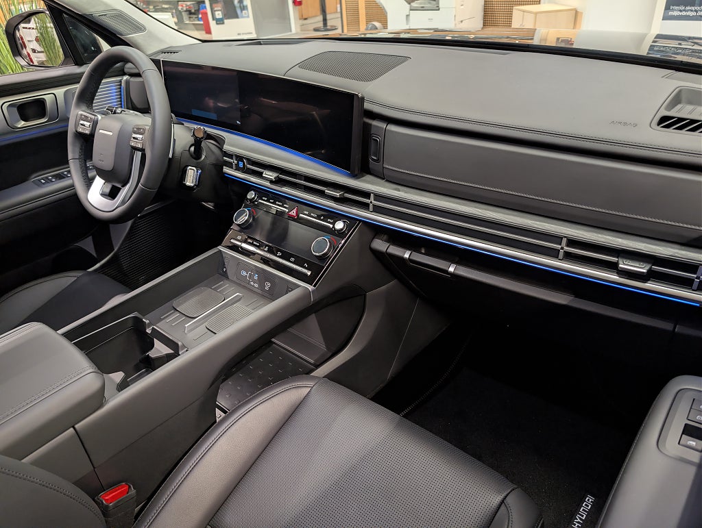 Hyundai Santa Fe Plug-In Advanced thumbnail