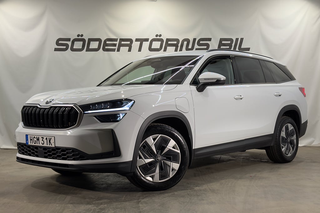 Skoda Kodiaq iV SELECTION DRAG KAMERA GPS 1 ÄGARE MOMSBIL