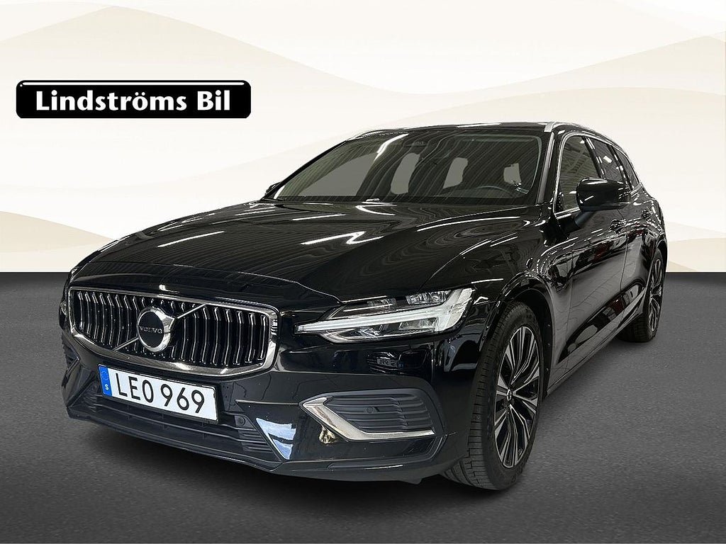 Volvo V60 RECHARGE T6 AWD CORE EDITION 399 HK VINTERHJUL...