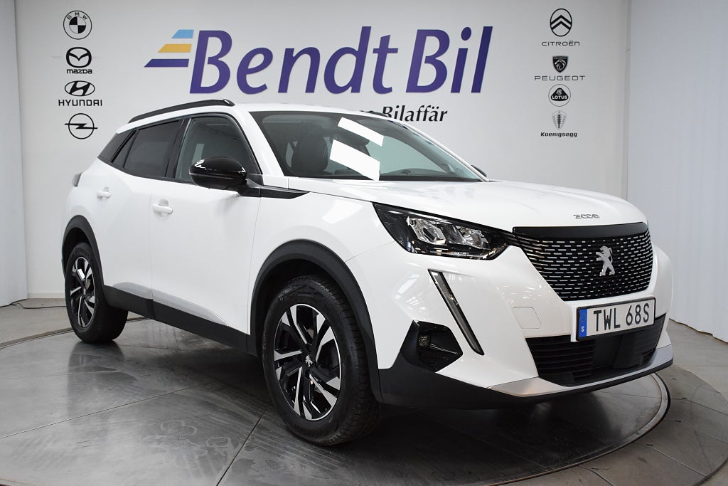 Peugeot 2008 Allure 1.2 PureTech 130 Automat / Apple Carplay