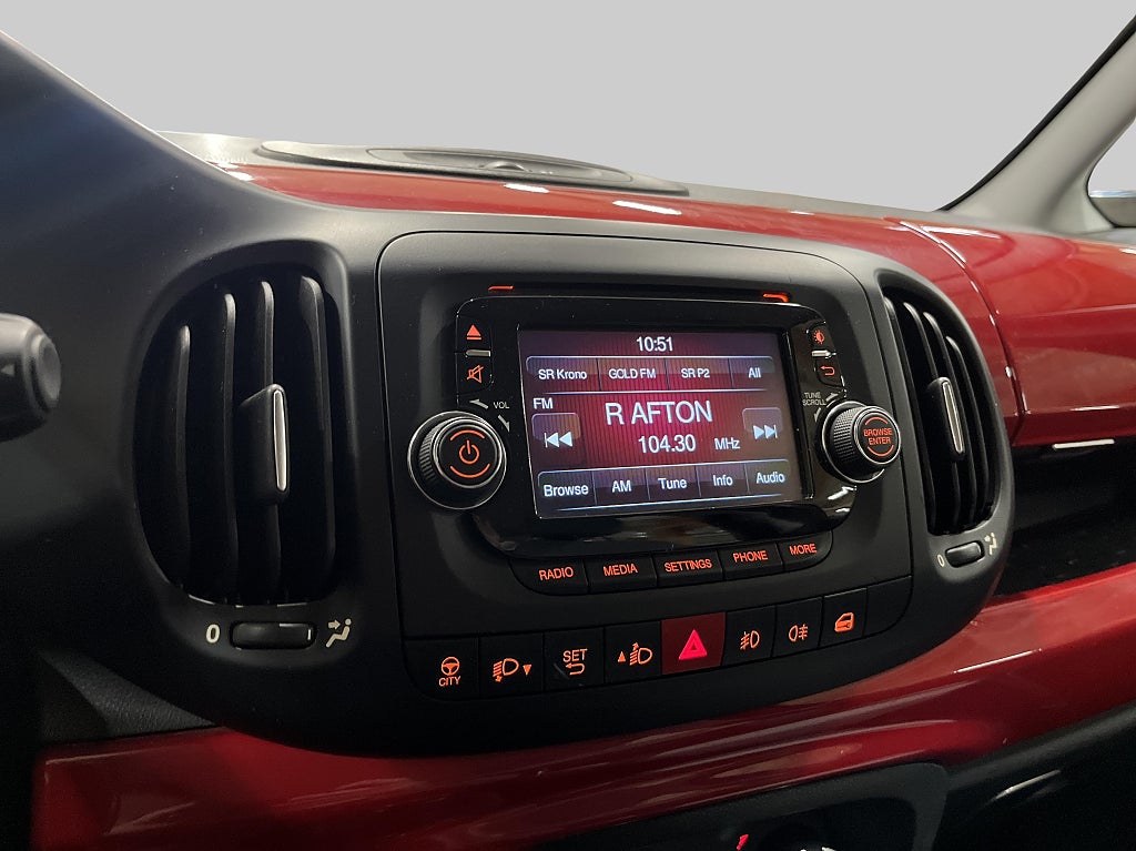 Fiat 500L 1.4 FIRE PopStar 95hk "Nyservad/Kamrem" – bild 11