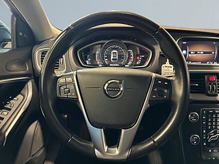 Volvo V40 Cross Country T4 AWD Aut Business Advanced Drag Kamera Navi Psens S&V – bild 9