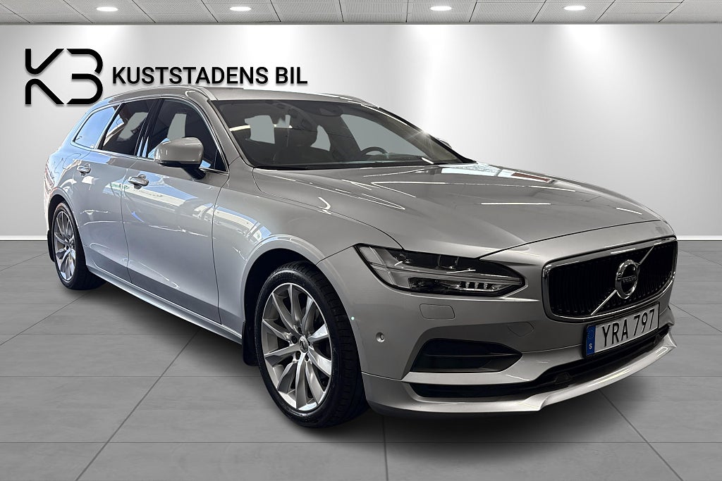 Volvo V90 D4 AWD Momentum Skinn Kamera Dragkrok Värmare VOC