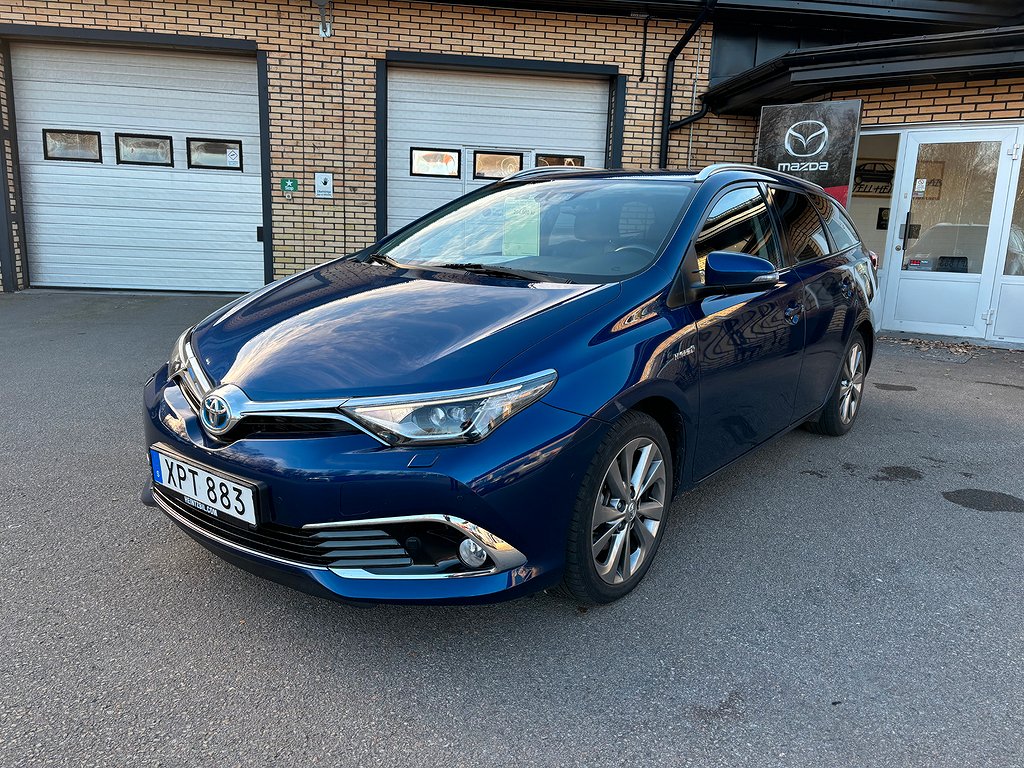 Toyota Auris Touring Sports Hybrid e-CVT Executive Euro 6