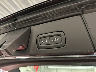 Volvo V90 D4 AWD Inscription Drag Pvärm Skinn Kamera GPS SoV – bild 17