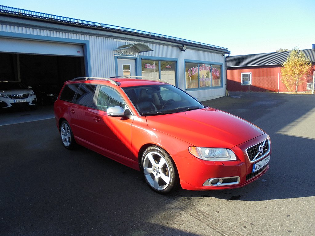 Volvo V70 D3 Momentum, R-Design Euro 5