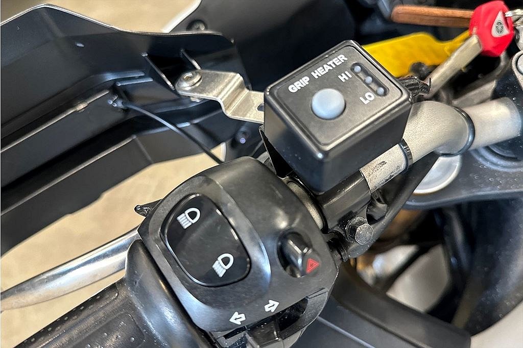 Yamaha FZ8-S ABS YAMAHA FZ8-S ABS EXTRA UTRUSTAD