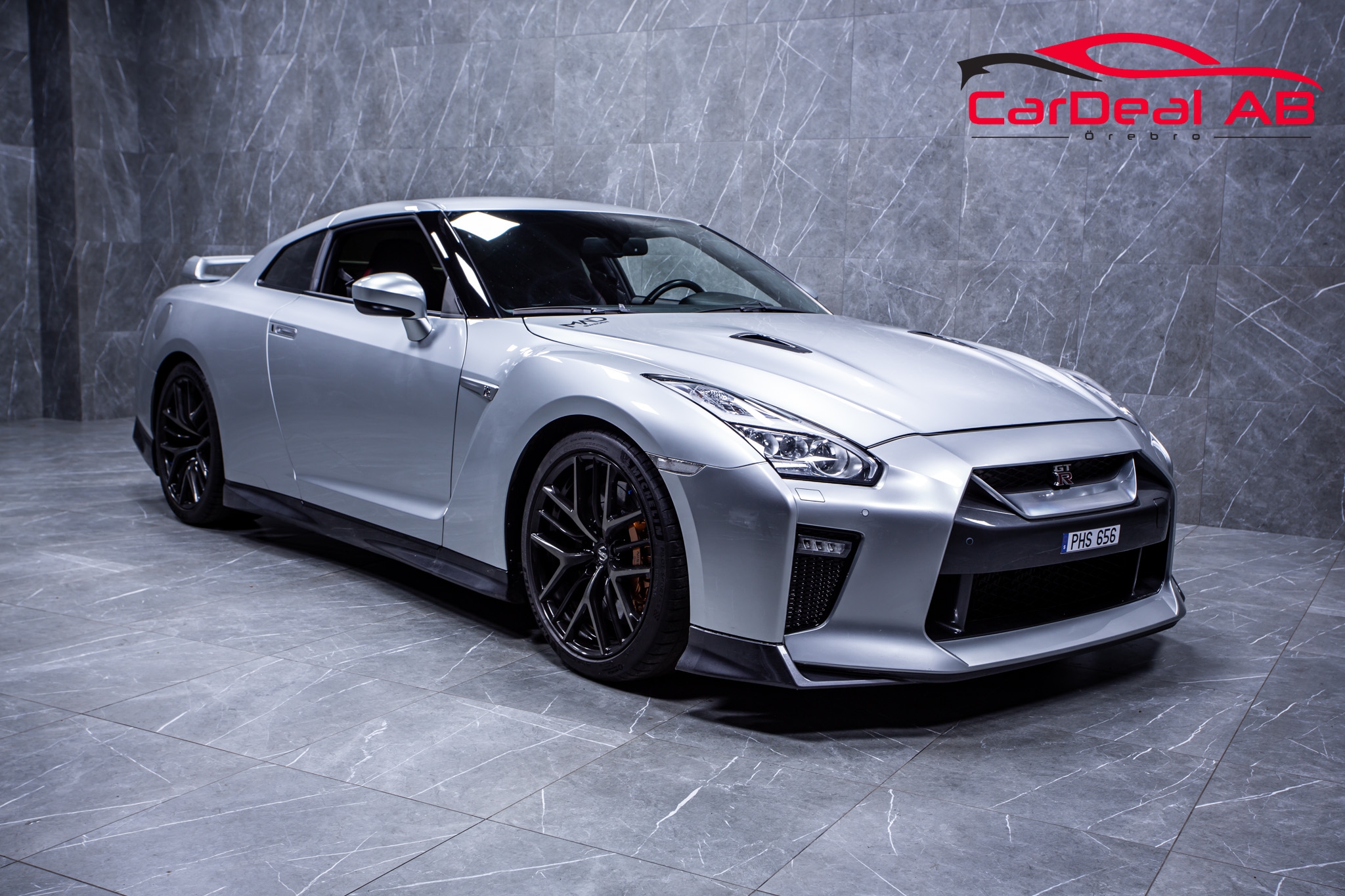 Nissan GT-R