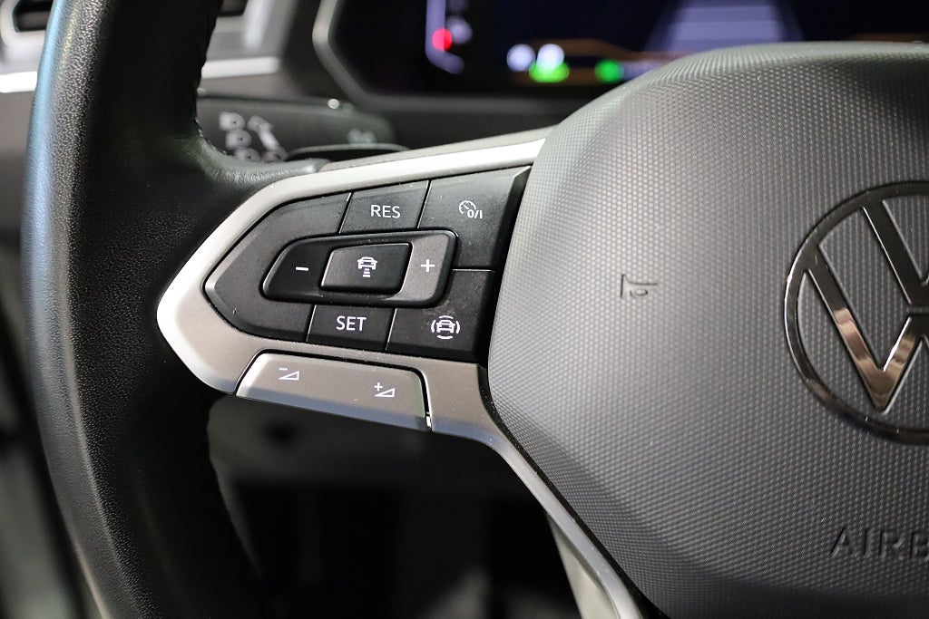 Volkswagen Tiguan eHybrid 1,4 TSI 245hk Elegance DSG Drag 2024