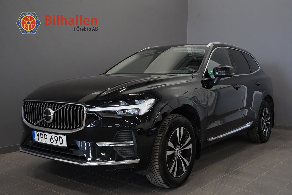 Volvo XC60 Recharge T6 AWD Core /Panorama VoC Drag Kamera