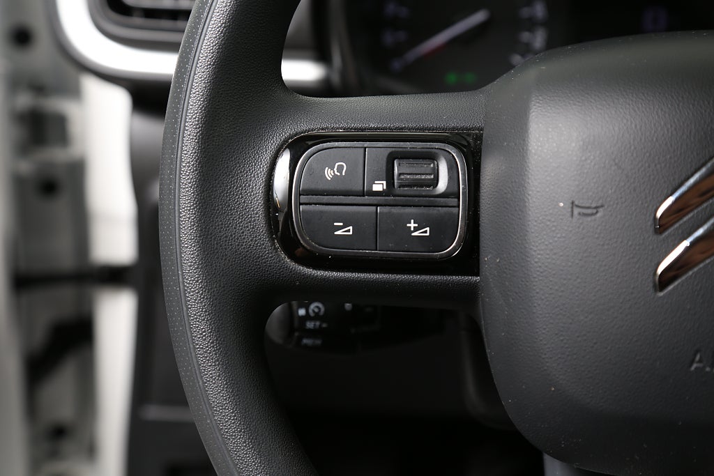 Citroën C3 1,2 PureTech 83hk CarPlay P-Sensorer 2021