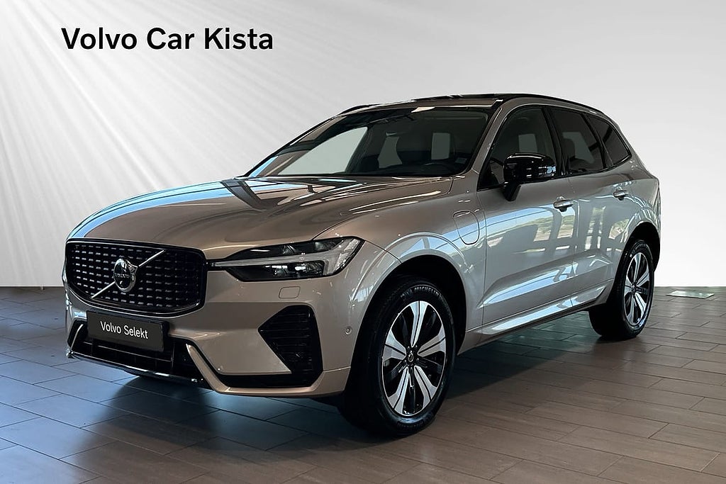 Volvo XC60 T6 Plus Dark Edition HUD Luftfj Drag H/K Pano