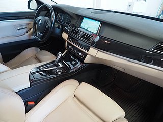 Kombi BMW 520 14 av 24