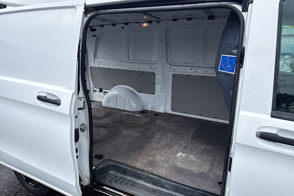 Mercedes-Benz Vito 2020 - miniatyr 17