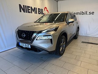 Nissan X-Trail 1.5 VC-T/7-sits/360°Kamera/P-sens/Rattvärme