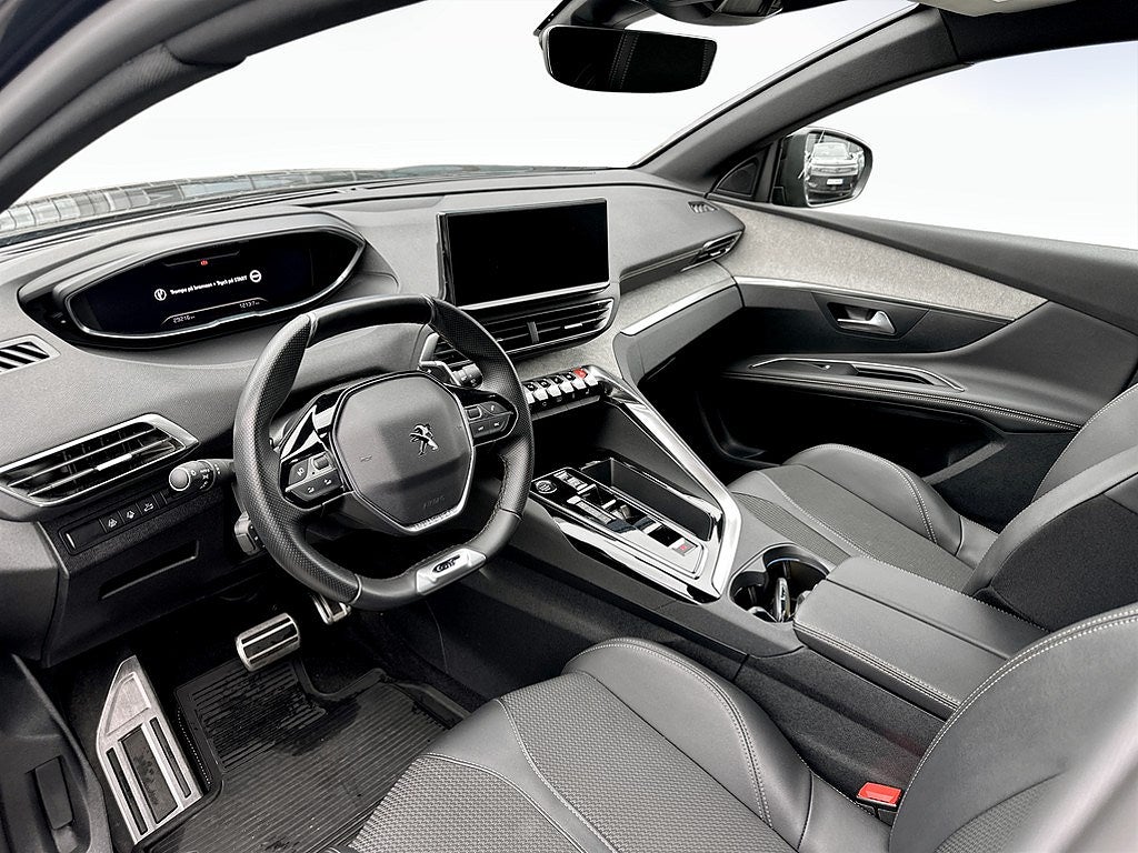 Bild på Peugeot 3008 GT 1.2 PT 130hk Aut - B-KAMERA, DRAG
