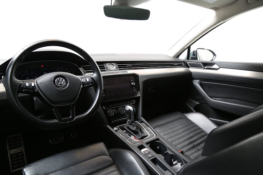 Volkswagen Passat Alltrack 2,0 TDI 190hk SCR 4Motion GT DSG Värmare Drag 2018