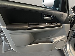 Halvkombi Suzuki SX4 11 av 14