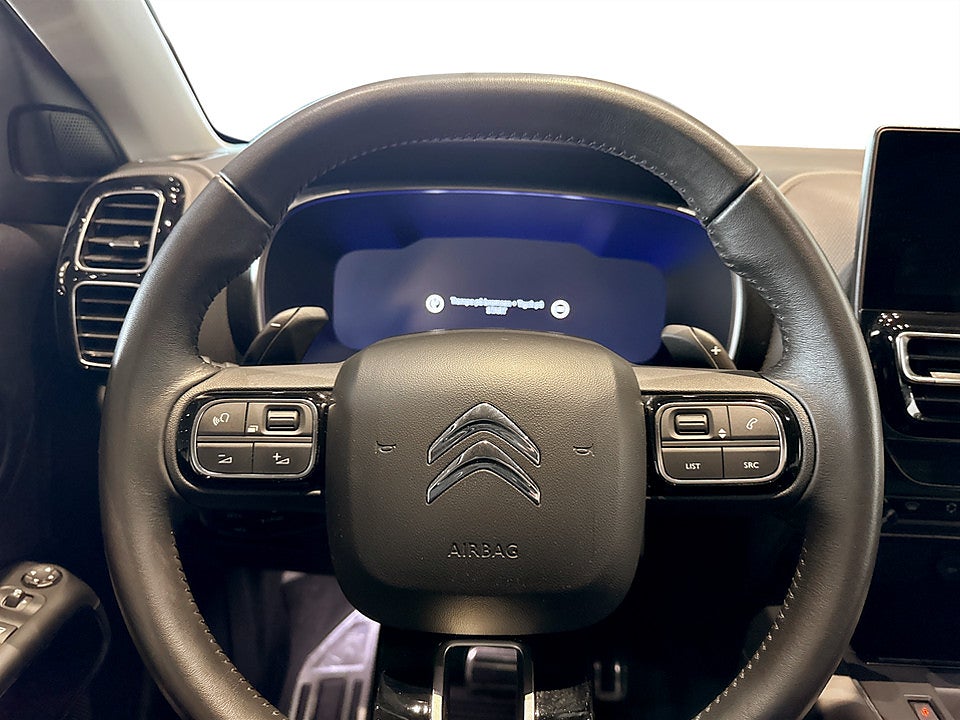 Bild på Citroën C5 Aircross Shine 1.2 PT 131hk Aut  P-SENSORER CARPLAY 
