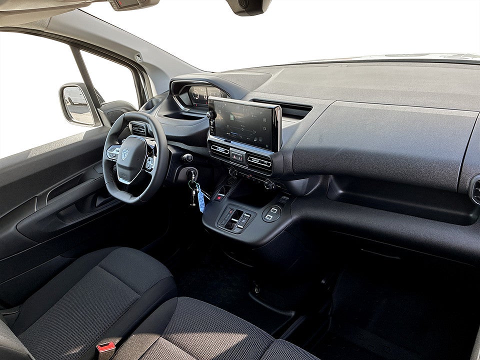 Bild på Peugeot Partner 130hk Aut L2 - EDITION! SERVICE & V-HJUL INGÅR!