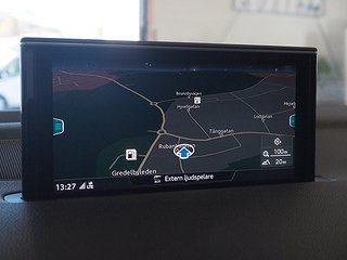 SUV Audi Q7 19 av 26