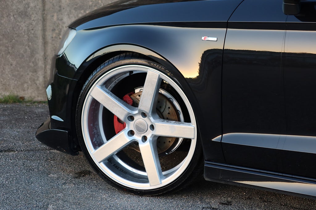 Audi A3 Sedan 2.0 TDI S-Line Coils 20" Ocean Påkostad SE STUK