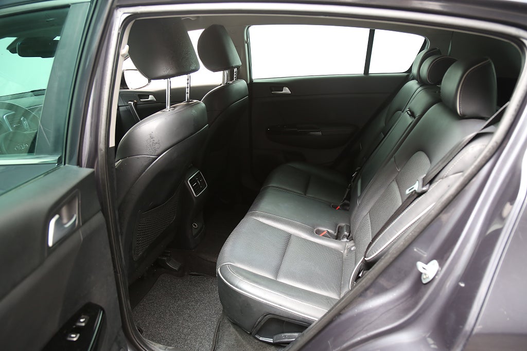Kia Sportage 1,7 CRDi 141hk Special Edition Aut 1ägare Skinn 19" 2017