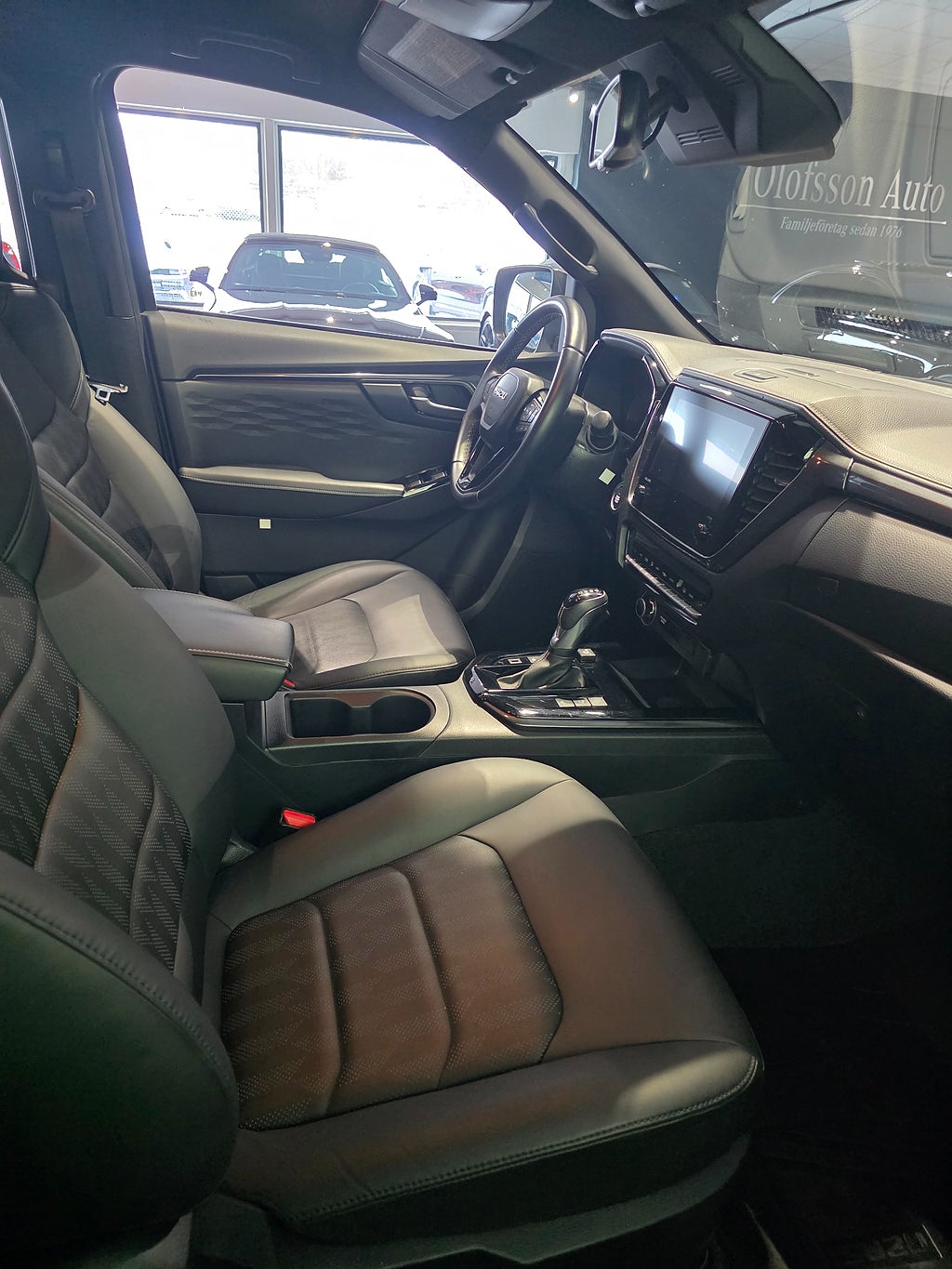 Isuzu D-Max XRX Double Cab CNG Låg skatt MetBox Hundkåpa - bild 9