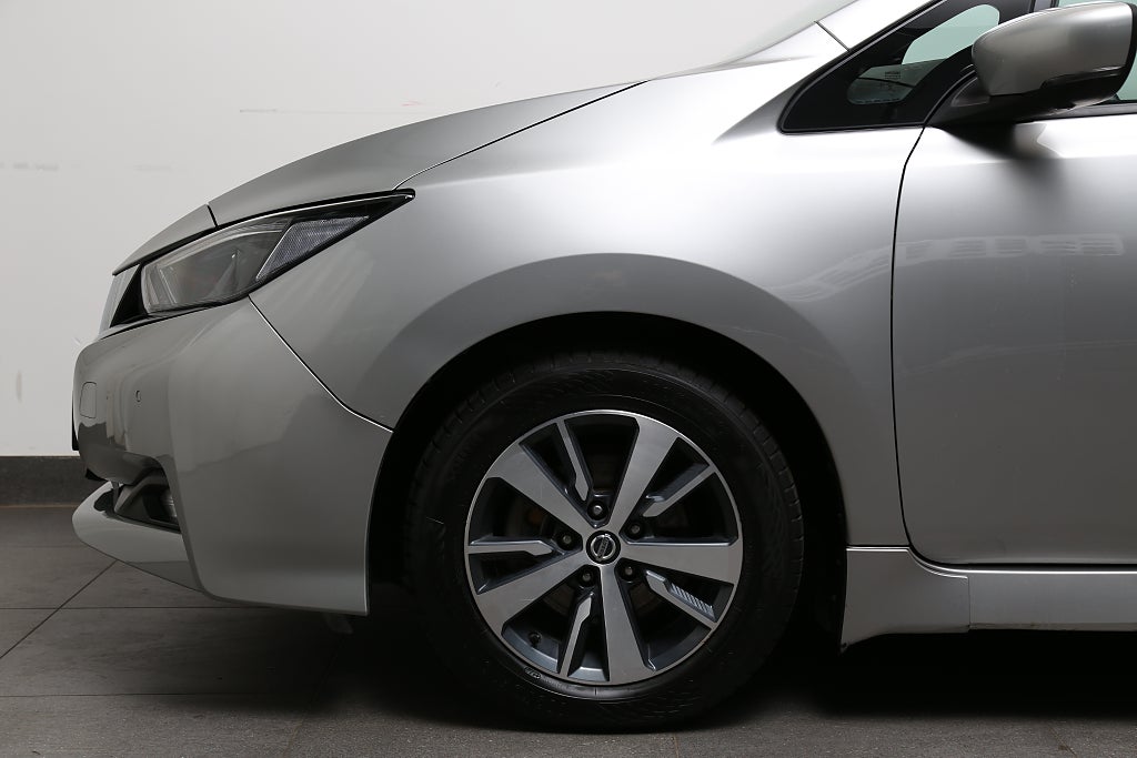 Nissan Leaf 40 kWh N-Connecta 360° I Navi I Motorvärmare 2020