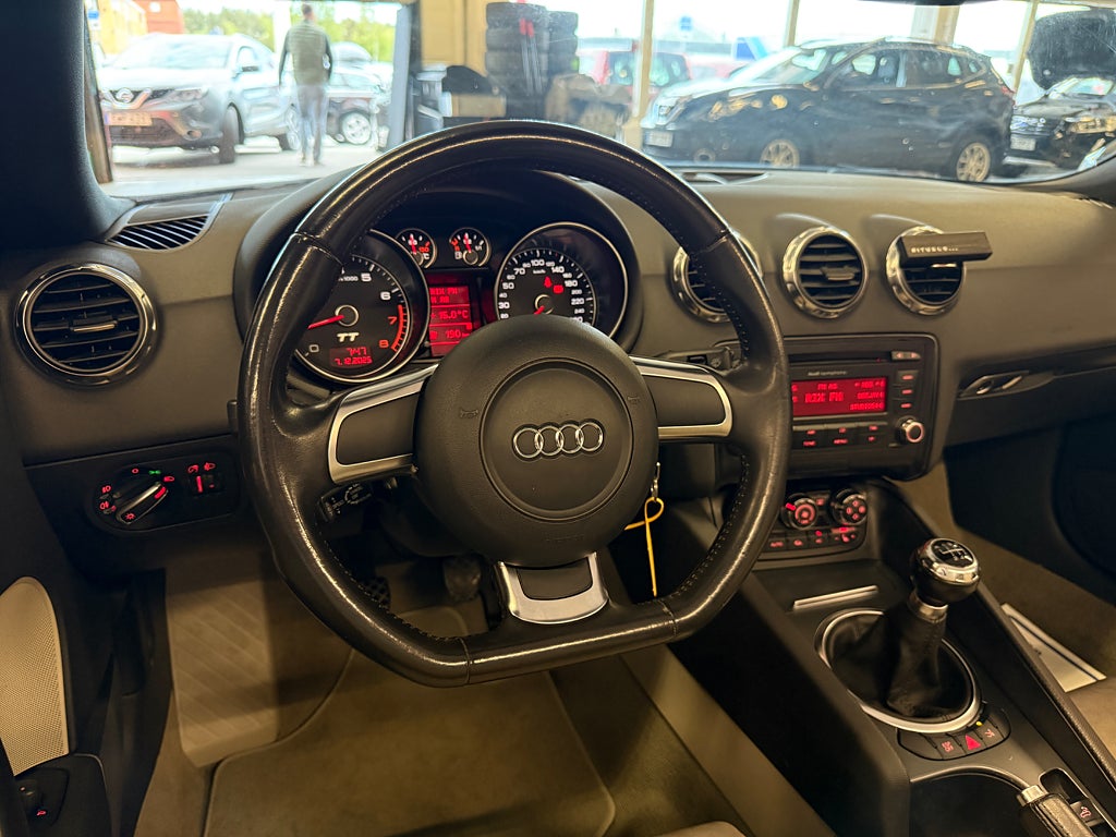 Audi TT 2007 - miniatyr 13