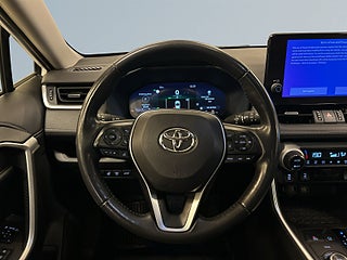 Toyota RAV4 Hybrid AWD MOMS/SoV-Däck/Drag/Adap Fart/Rattvärm/Kamera – bild 9