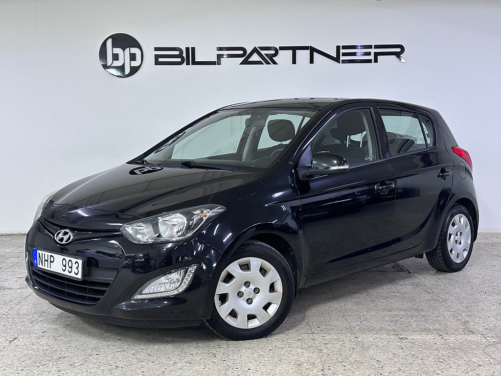 Hyundai i20 5-dörrar 1.2 Premium | NYSERVAD | 14000mil