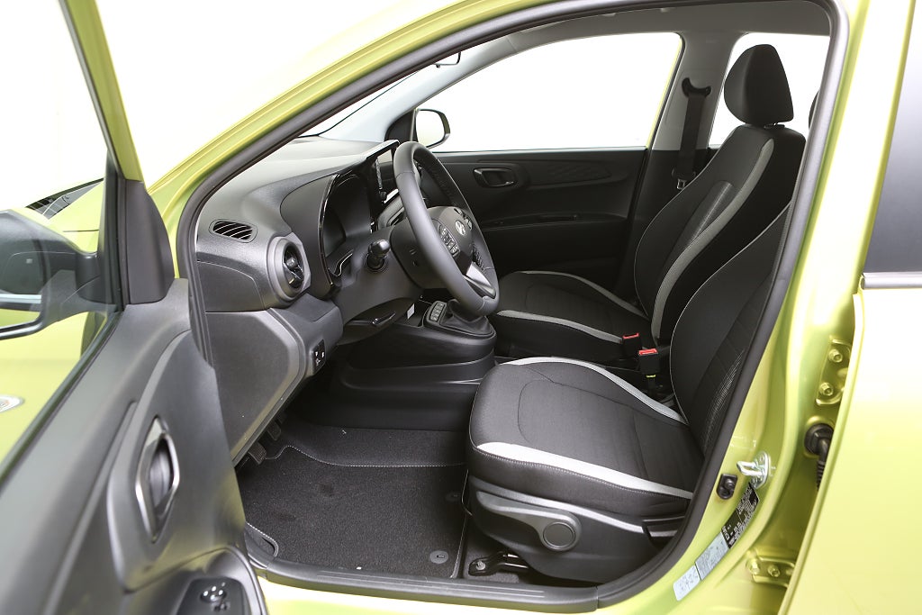 Hyundai i10 1,0 Automat Advanced 2025