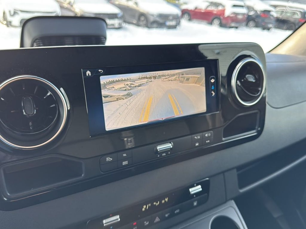 Mercedes-Benz Sprinter 2025 - miniatyr 12