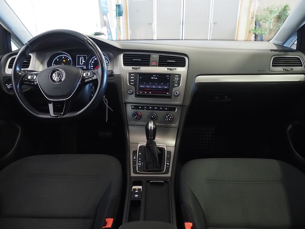 Volkswagen Golf Sportscombi 1.6 TDI| Backkamera | P-Sen | Drag | 2016