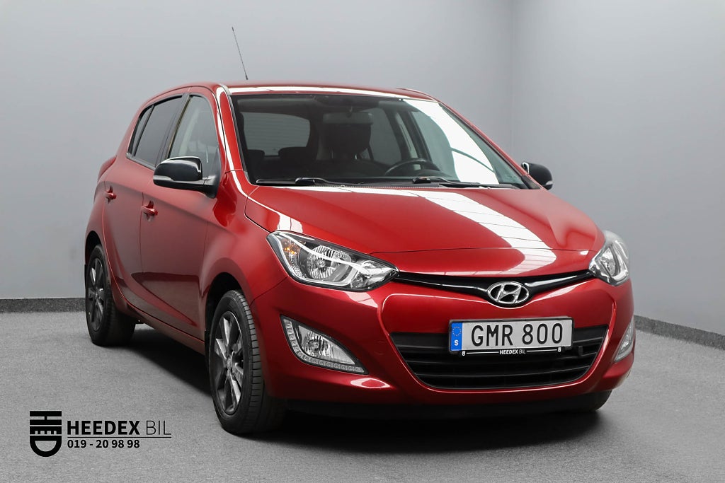 Hyundai i20 5-dörrar 1.4 Select 101hk Bluetooth M-värmare Lågmil 