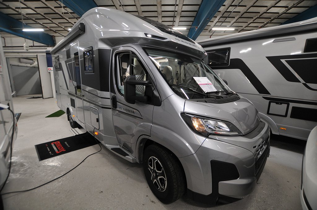 Adria MATRIX SUPREME 670 DL - Fiat MultiJet3 180HP (131 kW) HD 44H