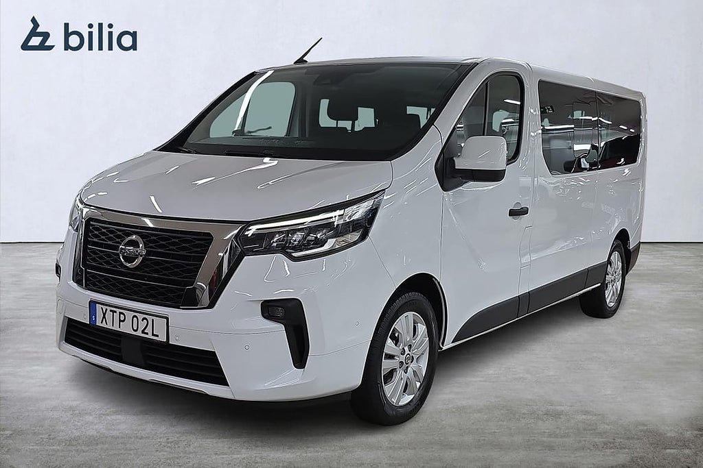 Nissan Primastar 9Sits/Dragkrok